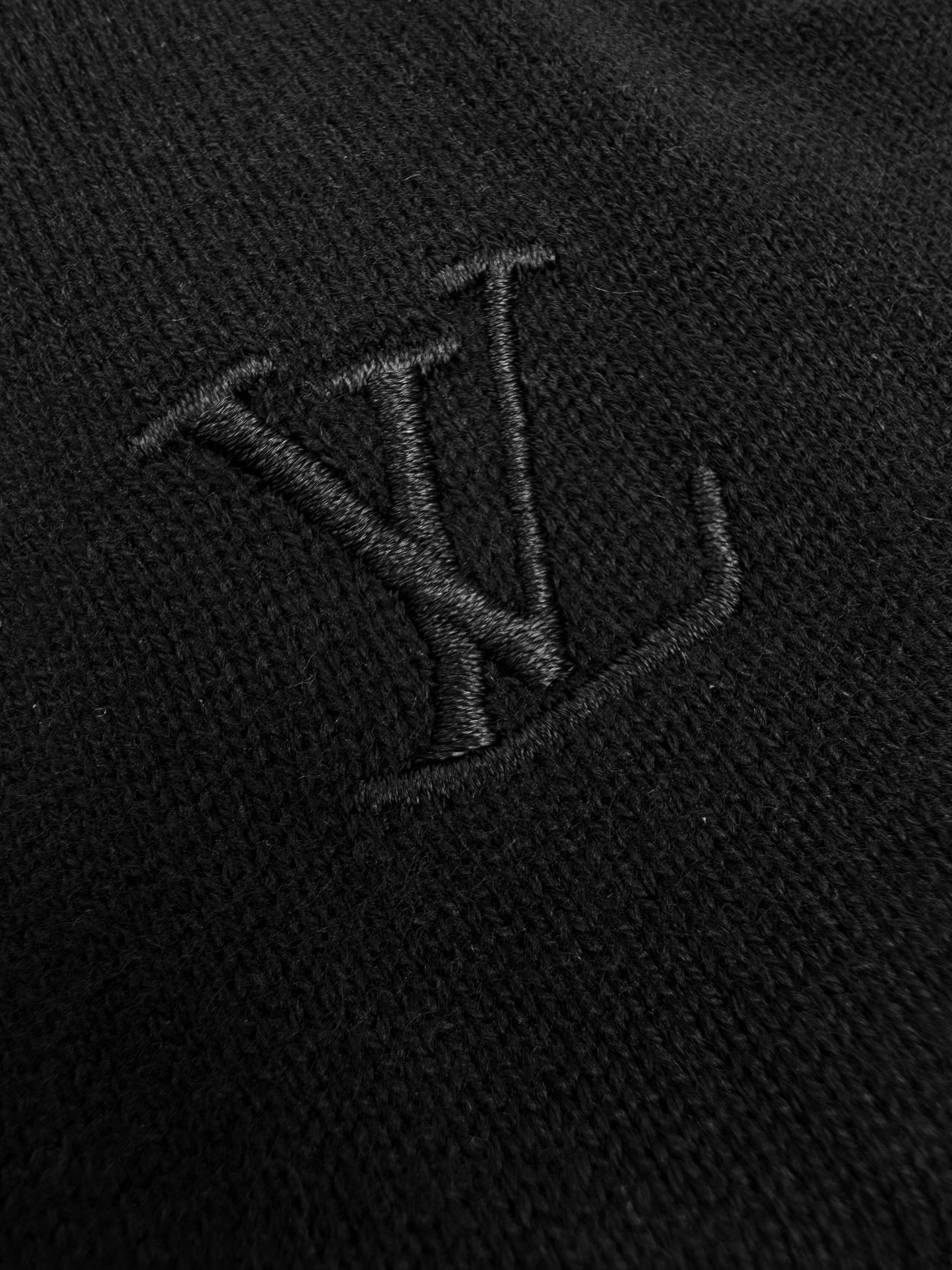 wg.luxury-- 8V reversible embroidery item: E-F431J0524